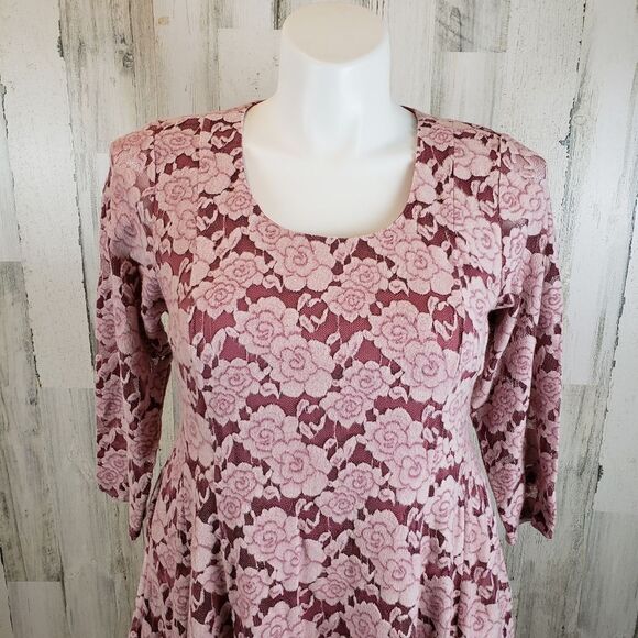 Torrid Brushed Lace Skater Dress Sz 0 - Picture 5 of 10